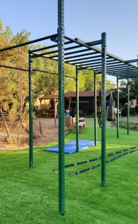 ריג-עם-סולם-קופים-scaled